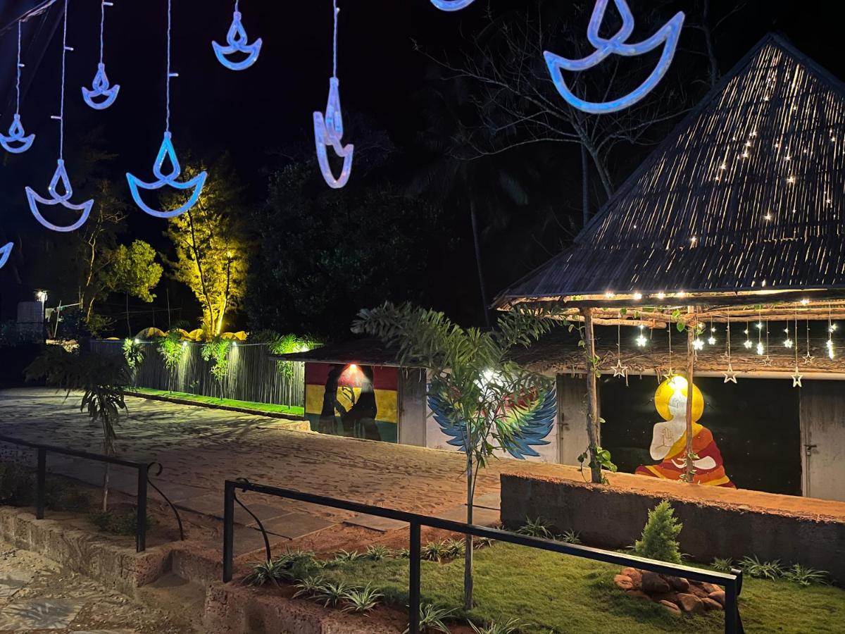 Taya Beach Front Gokarna (Karnataka) Exterior foto