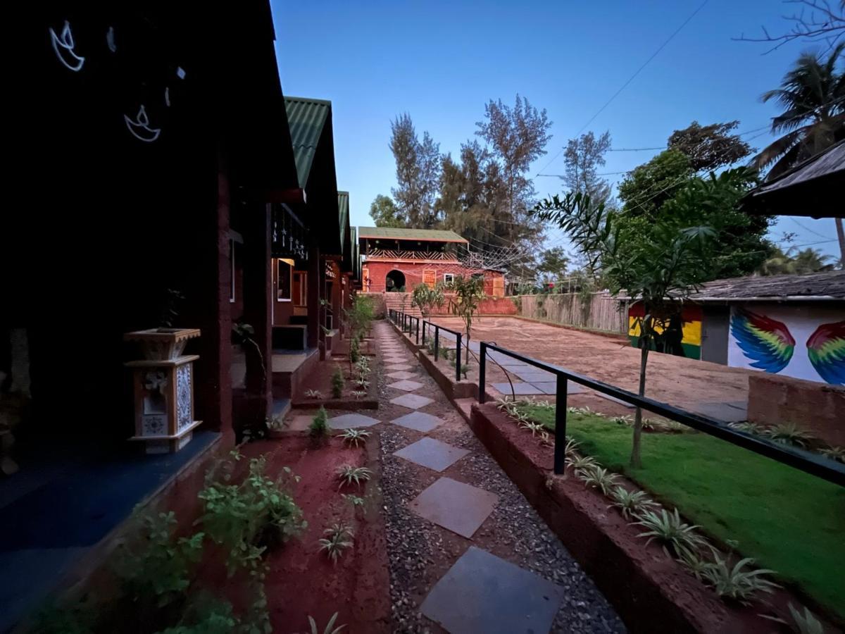 Taya Beach Front Gokarna (Karnataka) Exterior foto